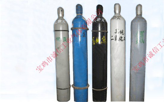 二氧化碳能否應(yīng)用與工業(yè)原料？